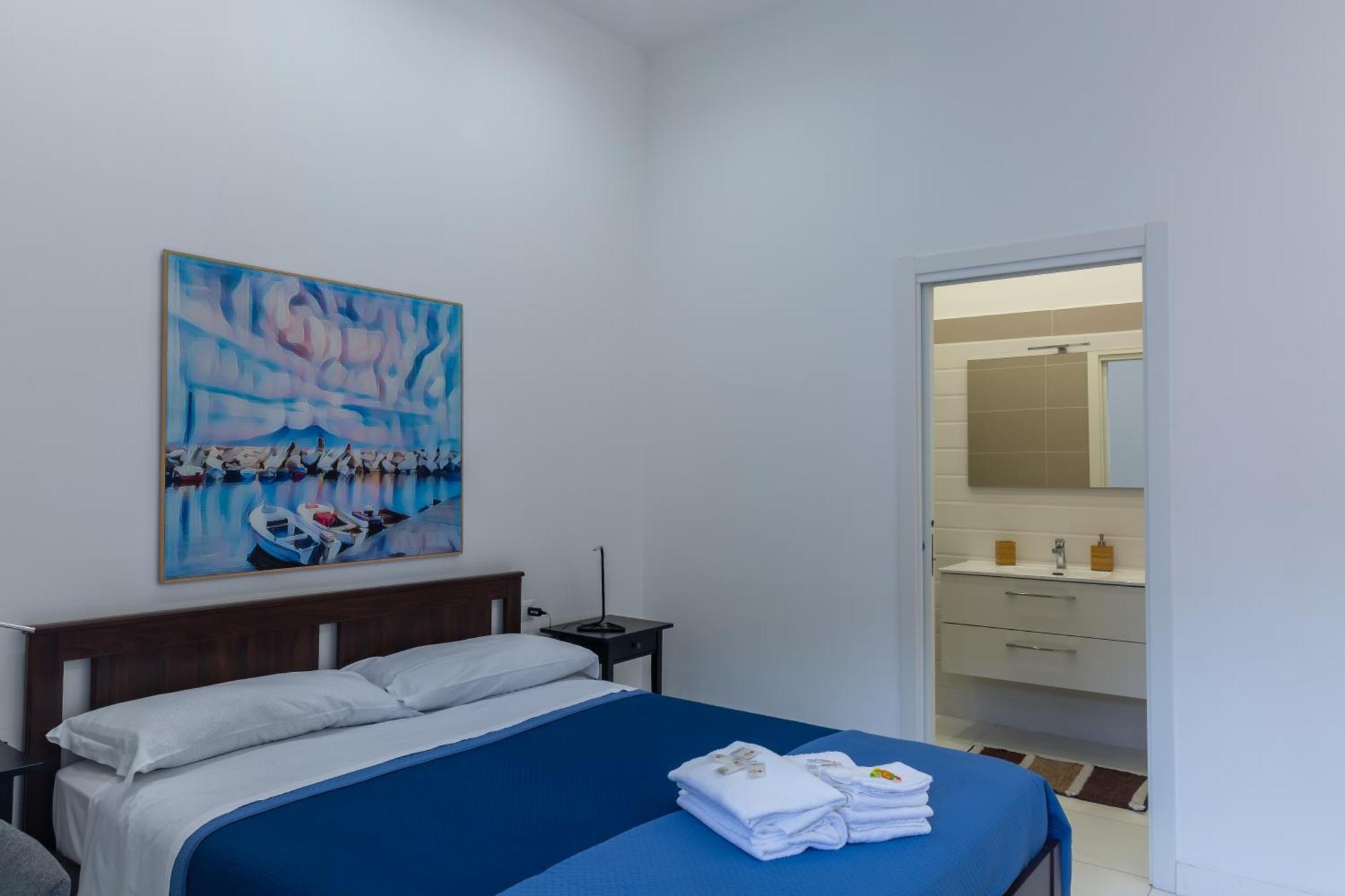 Il Vicoletto Del Castello Hotel เนเปิลส์ ภายนอก รูปภาพ